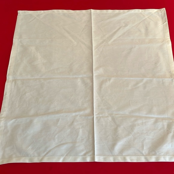 SET OF 12 ALL COTTON IVORY NAPKINS - Picture 2 of 5